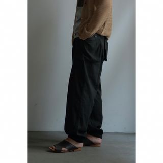 COMOLI - COMOLI 20AW 別珍ドローストリングパンツ サイズ2 美品 COMOLI - COMOLI 20AW 別珍ドローストリングパンツ サイズ2 美品