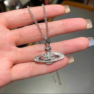 [ヴィヴィアンウエストウッド] ミニバスレリーフ ネックレス(ネックレス)