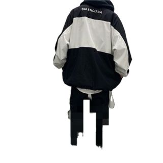 BALENCIAGA(ナイロンジャケット)のフリマアイテム一覧 BALENCIAGA(ナイロンジャケット)のフリマアイテム一覧