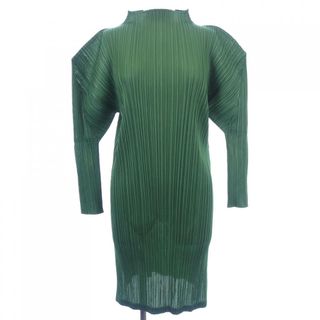 PLEATS PLEASE ISSEY MIYAKE(ジャケット/アウター)のフリマ PLEATS PLEASE ISSEY MIYAKE(ジャケット/アウター)のフリマ