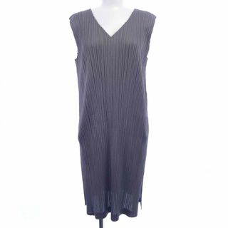 PLEATS PLEASE ISSEY MIYAKE(ひざ丈ワンピース ・ グレー/灰色 PLEATS PLEASE ISSEY MIYAKE(ひざ丈ワンピース ・ グレー/灰色