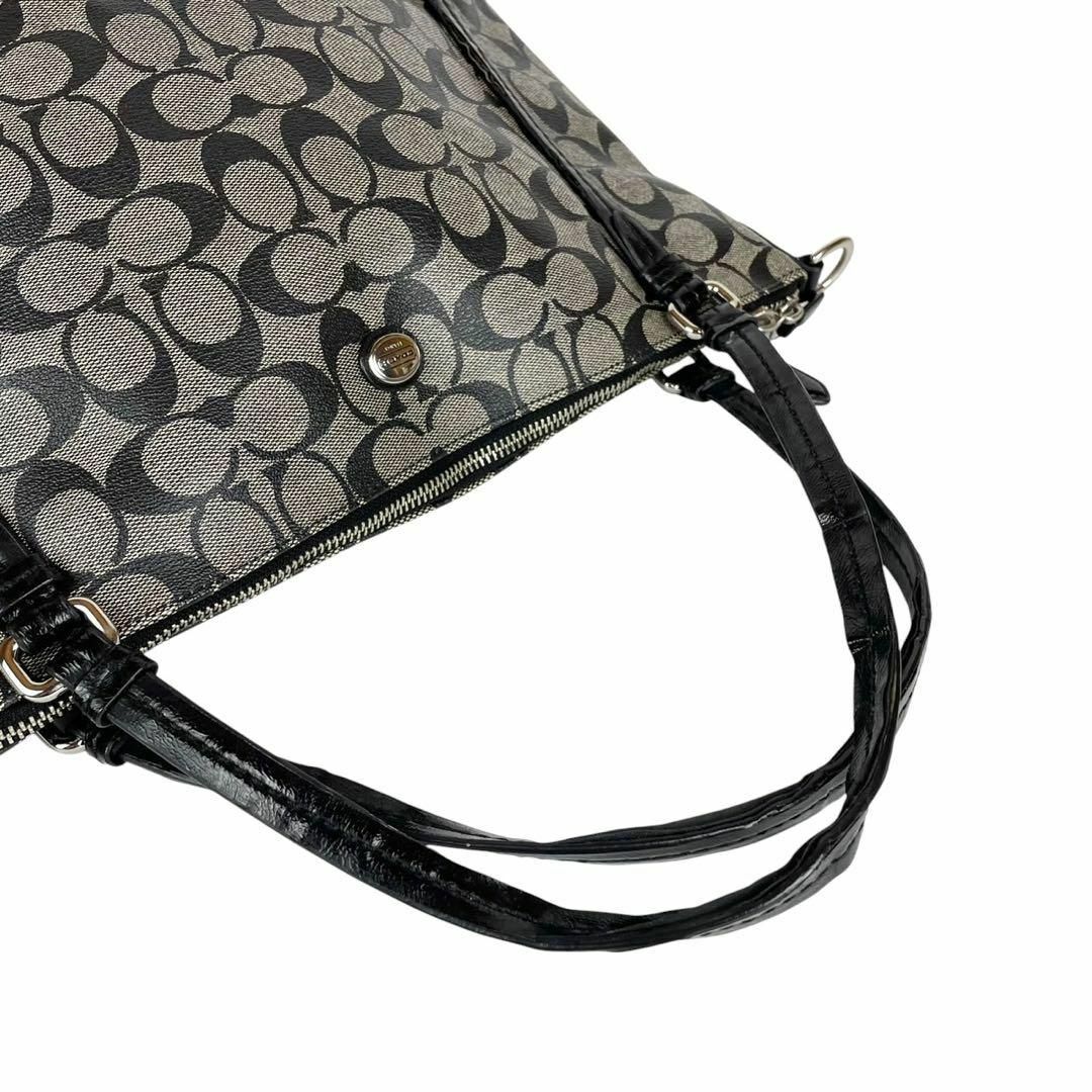 COACH(コーチ)の【良品】コーチ トートバッグ シグネチャー PVC 黒 グレー F27020 レディースのバッグ(ショルダーバッグ)の商品写真