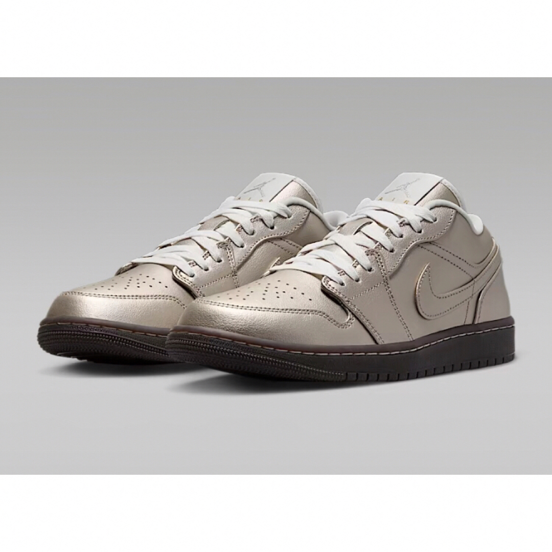 Jordan Brand(NIKE)(ジョーダン)の☆AIR JORDAN 1 LOW SE☆ レディースの靴/シューズ(スニーカー)の商品写真