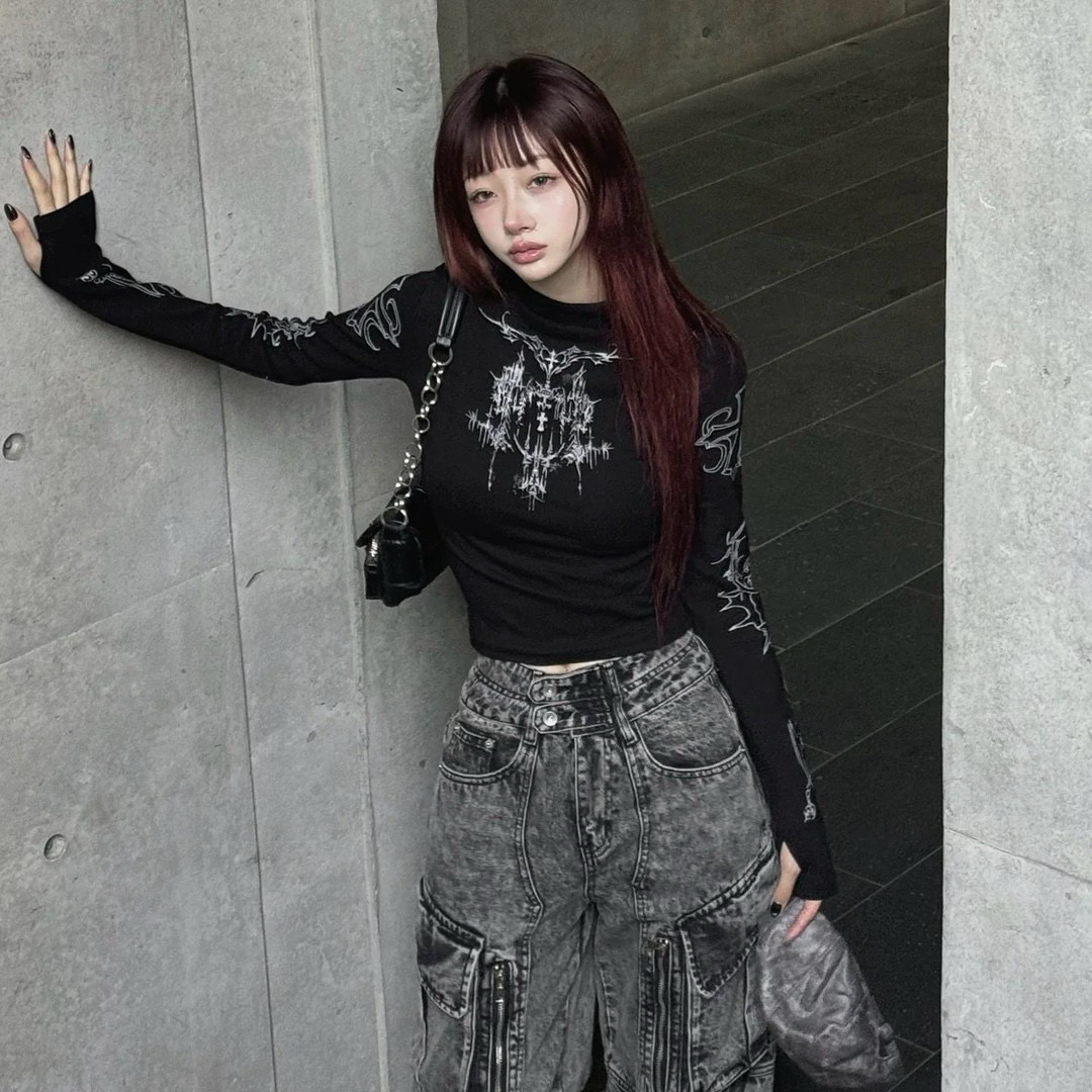 ゴシック ロングスリーブトップス ブラック S ロンT 長袖 y2k パンク レディースのトップス(Tシャツ(長袖/七分))の商品写真