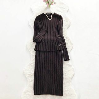 サルヴァトーレフェラガモ(Salvatore Ferragamo)のFerragamo*フェラガモ　ニットセットアップ ロングワンピース風ガンチーニ(その他)