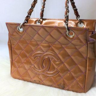 シャネル(CHANEL)のマトラッセ エナメル トートバッグ(トートバッグ)