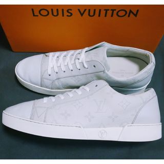 LOUIS VUITTON - ルイヴィトン スニーカー モノグラム グレー LOUIS VUITTON - ルイヴィトン スニーカー モノグラム グレー