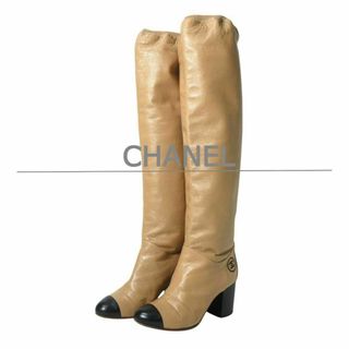 CHANEL - 【美品】シャネル・ヒールミドルブーツ・スエード CHANEL - 【美品】シャネル・ヒールミドルブーツ・スエード
