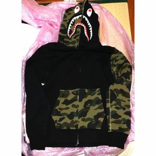 A BATHING APE(パーカー)のフリマアイテム一覧 A BATHING APE(パーカー)のフリマアイテム一覧
