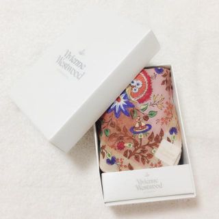 ヴィヴィアンウエストウッド(Vivienne Westwood)のヴィヴィアン ハンカチ 新品(ハンカチ)