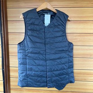 UNIQLO - ユニクロ ウルトラライトダウンベスト ブラックの通販 UNIQLO - ユニクロ ウルトラライトダウンベスト ブラックの通販