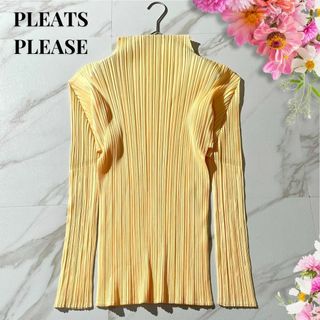 PLEATS PLEASE ISSEY MIYAKE(イエロー/黄色系)のフリマ PLEATS PLEASE ISSEY MIYAKE(イエロー/黄色系)のフリマ