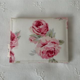 LAURA ASHLEYのフリマアイテム一覧 LAURA ASHLEYのフリマアイテム一覧