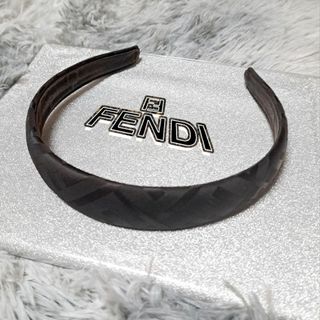 FENDI(ヘアバンド)のフリマアイテム一覧 FENDI(ヘアバンド)のフリマアイテム一覧
