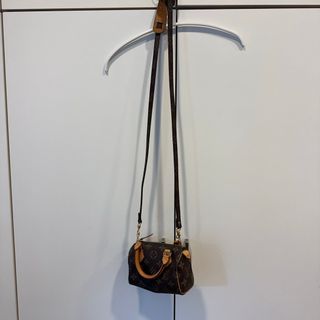 LOUIS VUITTON - LOUIS VUITTON ルイ ヴィトン エピ グルネル LOUIS VUITTON - LOUIS VUITTON ルイ ヴィトン エピ グルネル