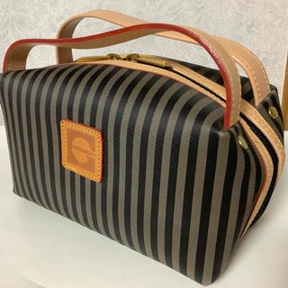 GHERARDINI(ポーチ)のフリマアイテム一覧 GHERARDINI(ポーチ)のフリマアイテム一覧