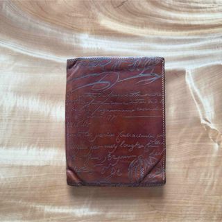BERLUTI(折り財布)のフリマアイテム一覧 BERLUTI(折り財布)のフリマアイテム一覧