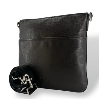 LOEWE(ショルダーバッグ)のフリマアイテム一覧 LOEWE(ショルダーバッグ)のフリマアイテム一覧