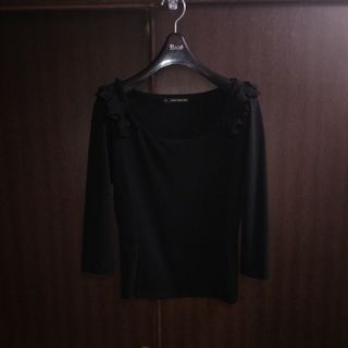 FOXEY(カットソー(長袖/七分))のフリマアイテム一覧 FOXEY(カットソー(長袖/七分))のフリマアイテム一覧