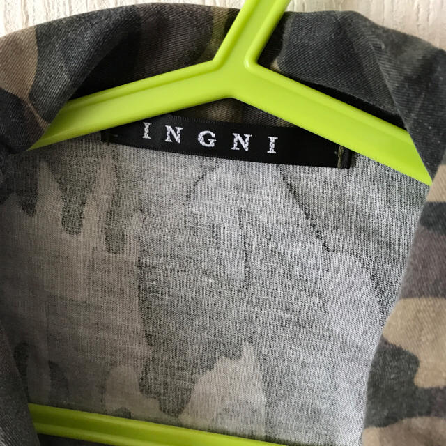 INGNI(イング)のイング    カモフラシャツ レディースのトップス(シャツ/ブラウス(長袖/七分))の商品写真