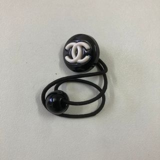 CHANEL(ヘアバンド)のフリマアイテム一覧 CHANEL(ヘアバンド)のフリマアイテム一覧