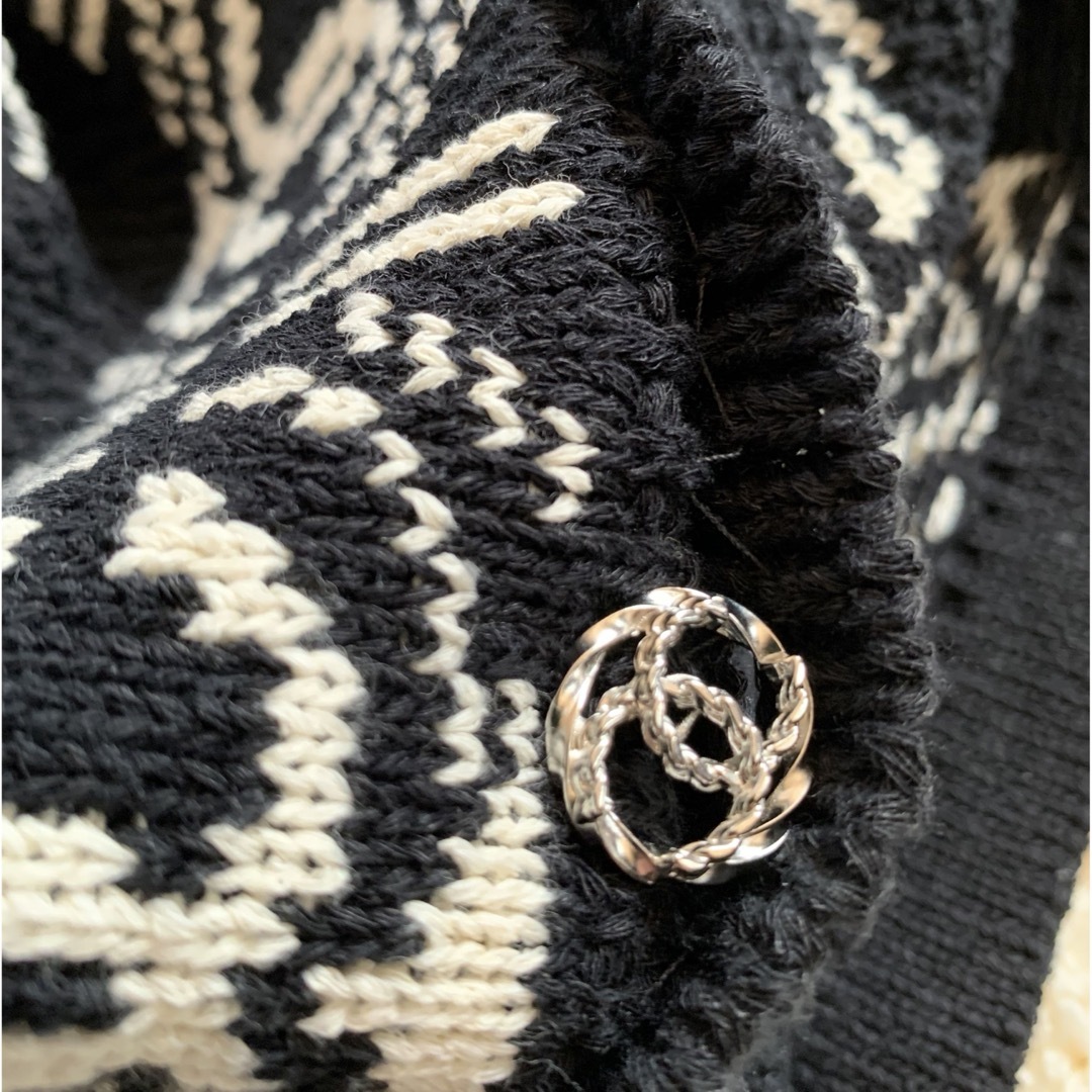 CHANEL - 新品未使用✨春夏秋CHANELトップス✨34サイズ✨の通販 CHANEL - 新品未使用✨春夏秋CHANELトップス✨34サイズ✨の通販