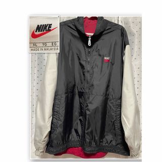NIKE(ナイロンジャケット ・ レッド/赤色系)のフリマアイテム一覧 NIKE(ナイロンジャケット ・ レッド/赤色系)のフリマアイテム一覧