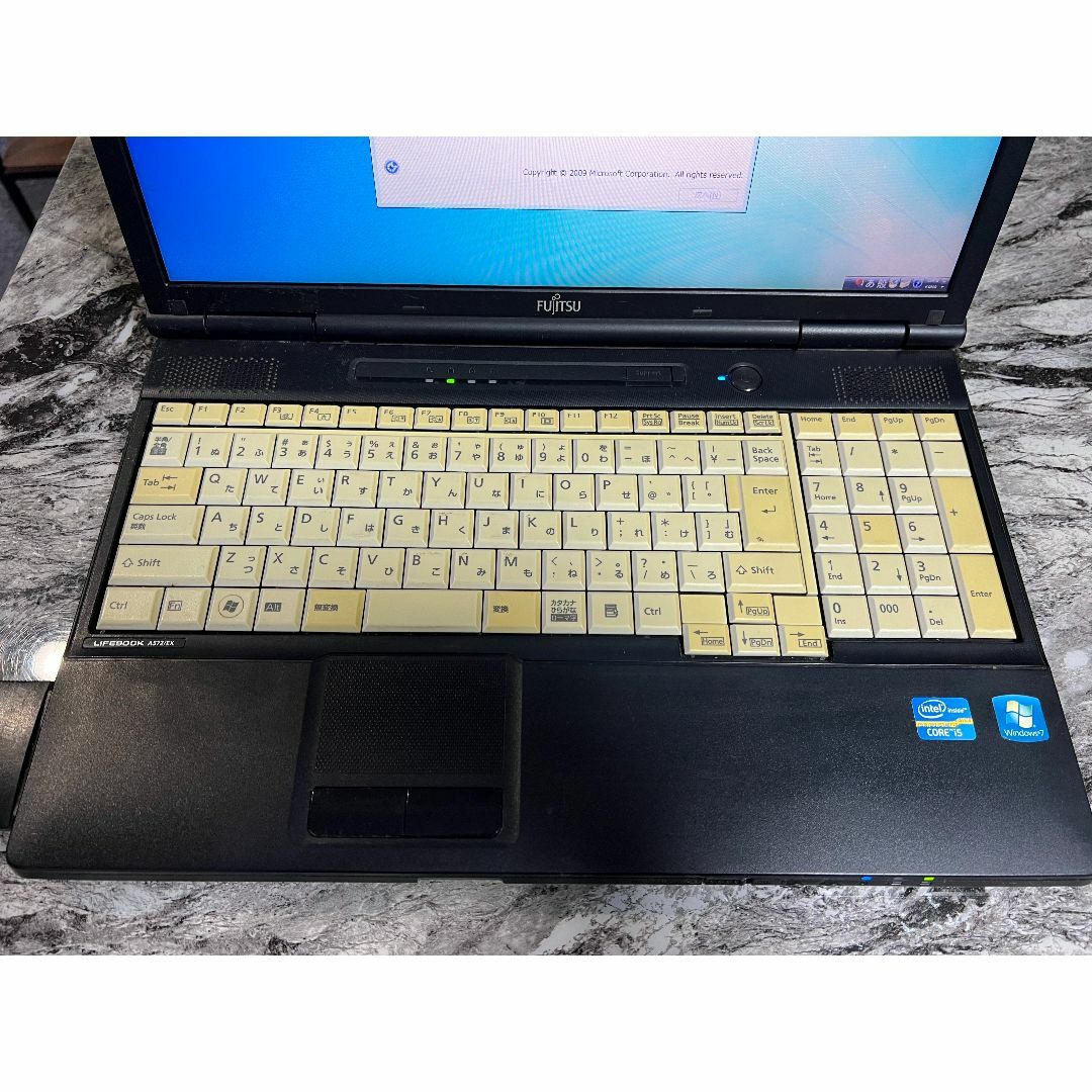 富士通(フジツウ)の【ジャンク品】富士通　LIFEBOOK A572/EX スマホ/家電/カメラのPC/タブレット(ノートPC)の商品写真