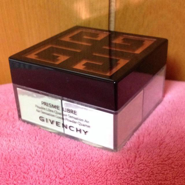 GIVENCHY(ジバンシィ)のジバンシィ＊プリズムリーブル/パステル コスメ/美容のベースメイク/化粧品(その他)の商品写真