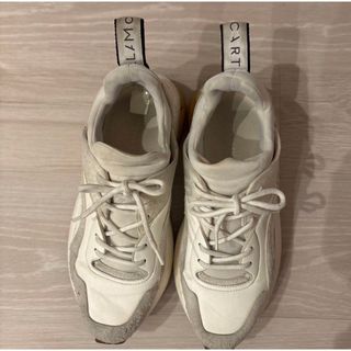 Stella McCartney(スニーカー)のフリマアイテム一覧 Stella McCartney(スニーカー)のフリマアイテム一覧