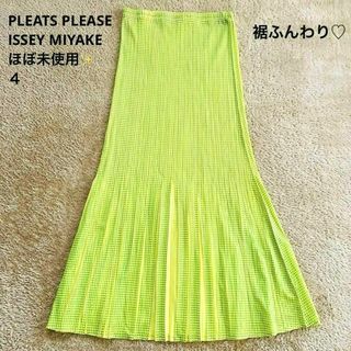 PLEATS PLEASE ISSEY MIYAKE(チェック ・ ロングスカート)の PLEATS PLEASE ISSEY MIYAKE(チェック ・ ロングスカート)の