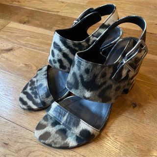 DRIES VAN NOTEN(靴/シューズ)のフリマアイテム一覧 DRIES VAN NOTEN(靴/シューズ)のフリマアイテム一覧