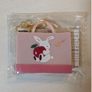 ファミリア(familiar)のファミリア カプセルトイ うさぎ りんご ガチャ ピンク  familiar(キャラクターグッズ)