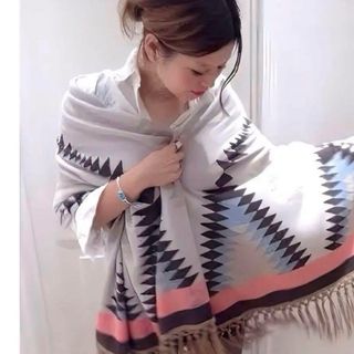 DEUXIEME CLASSE - 新品未使用 90,200円 アロンピ 大判 カシミヤ DEUXIEME CLASSE - 新品未使用 90,200円 アロンピ 大判 カシミヤ