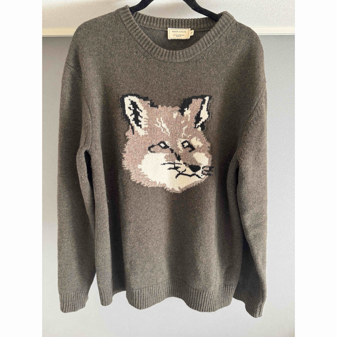 美品 MAISON KITSUNÉ フォックス刺繍ニット XL 寺西さん着用の 美品 MAISON KITSUNÉ フォックス刺繍ニット XL 寺西さん着用の