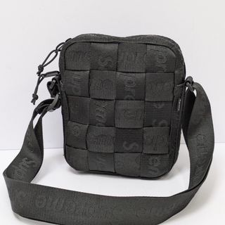 Supreme(ショルダーバッグ)のフリマアイテム一覧 Supreme(ショルダーバッグ)のフリマアイテム一覧