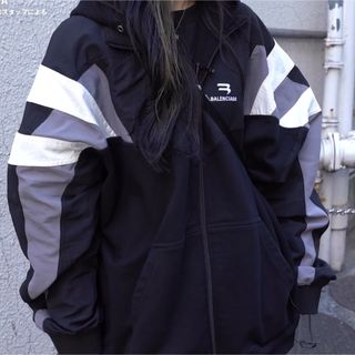 BALENCIAGA - バレンシアガ BALENCIAGA パーカー インターロック BALENCIAGA - バレンシアガ BALENCIAGA パーカー インターロック