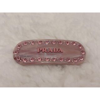 PRADA(バレッタ/ヘアクリップ)のフリマアイテム一覧 PRADA(バレッタ/ヘアクリップ)のフリマアイテム一覧