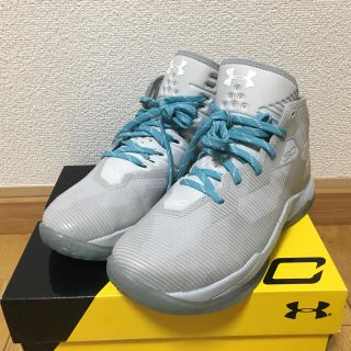 アンダーアーマー(UNDER ARMOUR)の【miyu.goya様専用】アンダーアーマーCurry2.5 リオ限定 23.5(スニーカー)