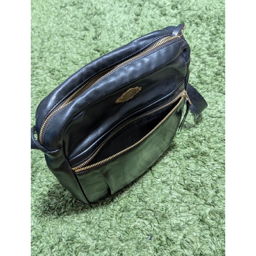 LITSTA レザーショルダーバッグ　ブラック レディースのバッグ(ショルダーバッグ)の商品写真