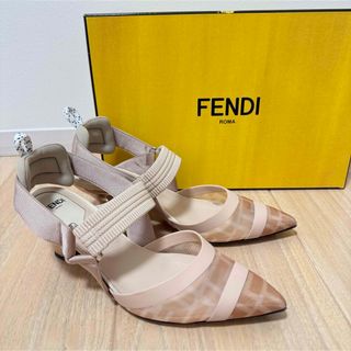 FENDI - 最終価格 未使用 FENDI ブラウンサテン サンダル 37の FENDI - 最終価格 未使用 FENDI ブラウンサテン サンダル 37の