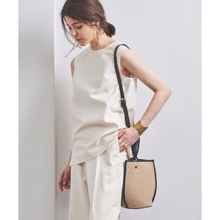 René - 新品 未使用 ルネ Rene フリル カットソー リボン René - 新品 未使用 ルネ Rene フリル カットソー リボン