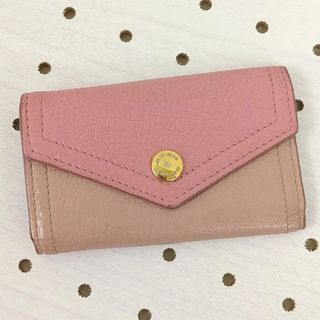 MIU MIU(キーケース)のフリマアイテム一覧 MIU MIU(キーケース)のフリマアイテム一覧