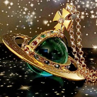 Vivienne Westwood - ヴィヴィアン バスレリーフ パール Vivienne Westwood - ヴィヴィアン バスレリーフ パール