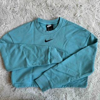 NIKE - NIKE ハーフジップ クロップド トップス ベロア NIKE - NIKE ハーフジップ クロップド トップス ベロア
