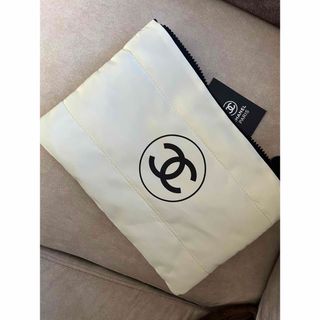 CHANEL - CHANEL ミニボストン ミニポーチ ノベルティ ミニ CHANEL - CHANEL ミニボストン ミニポーチ ノベルティ ミニ