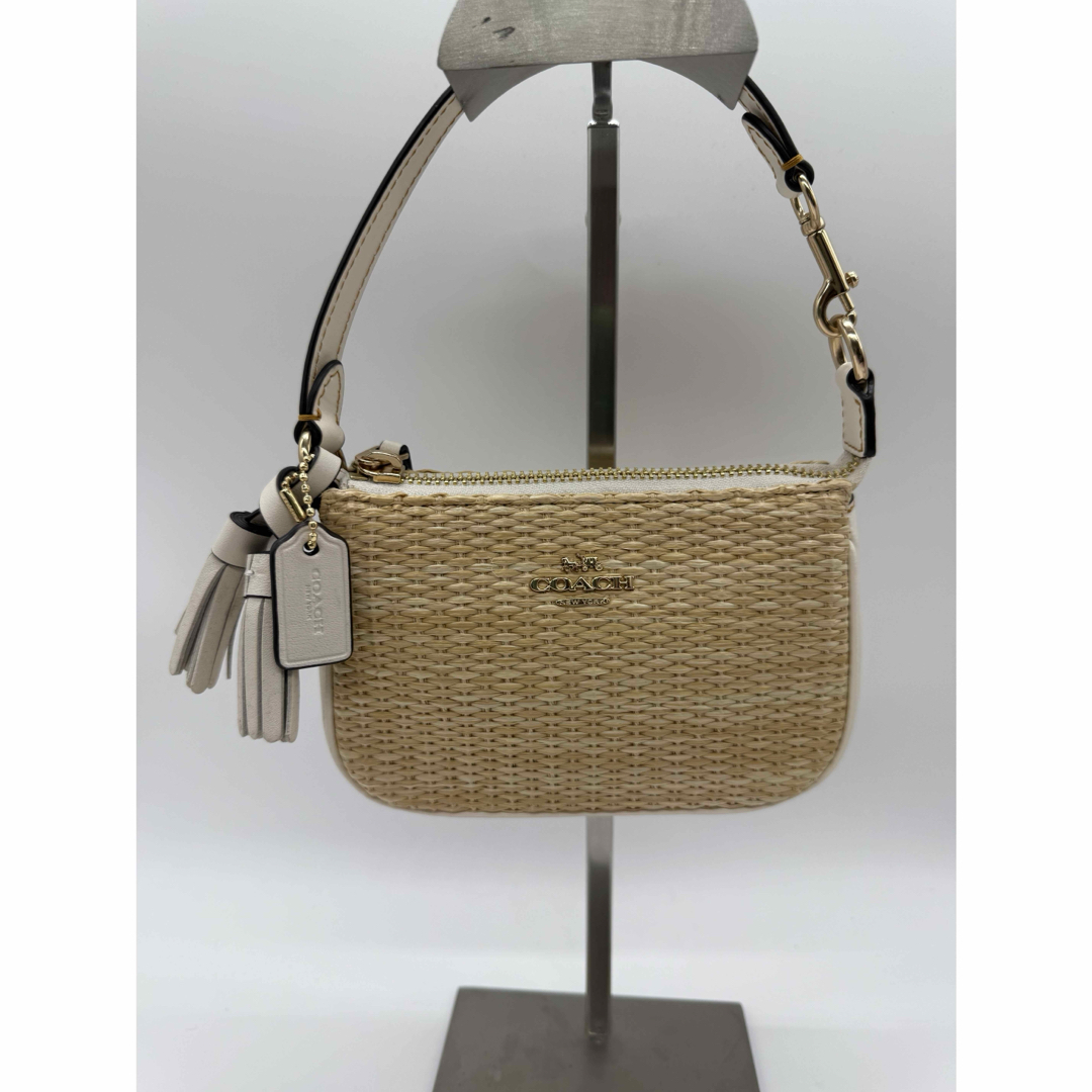 COACH - 【良品】coach コーチ ストロー ポーチバッグの通販 by COACH - 【良品】coach コーチ ストロー ポーチバッグの通販 by