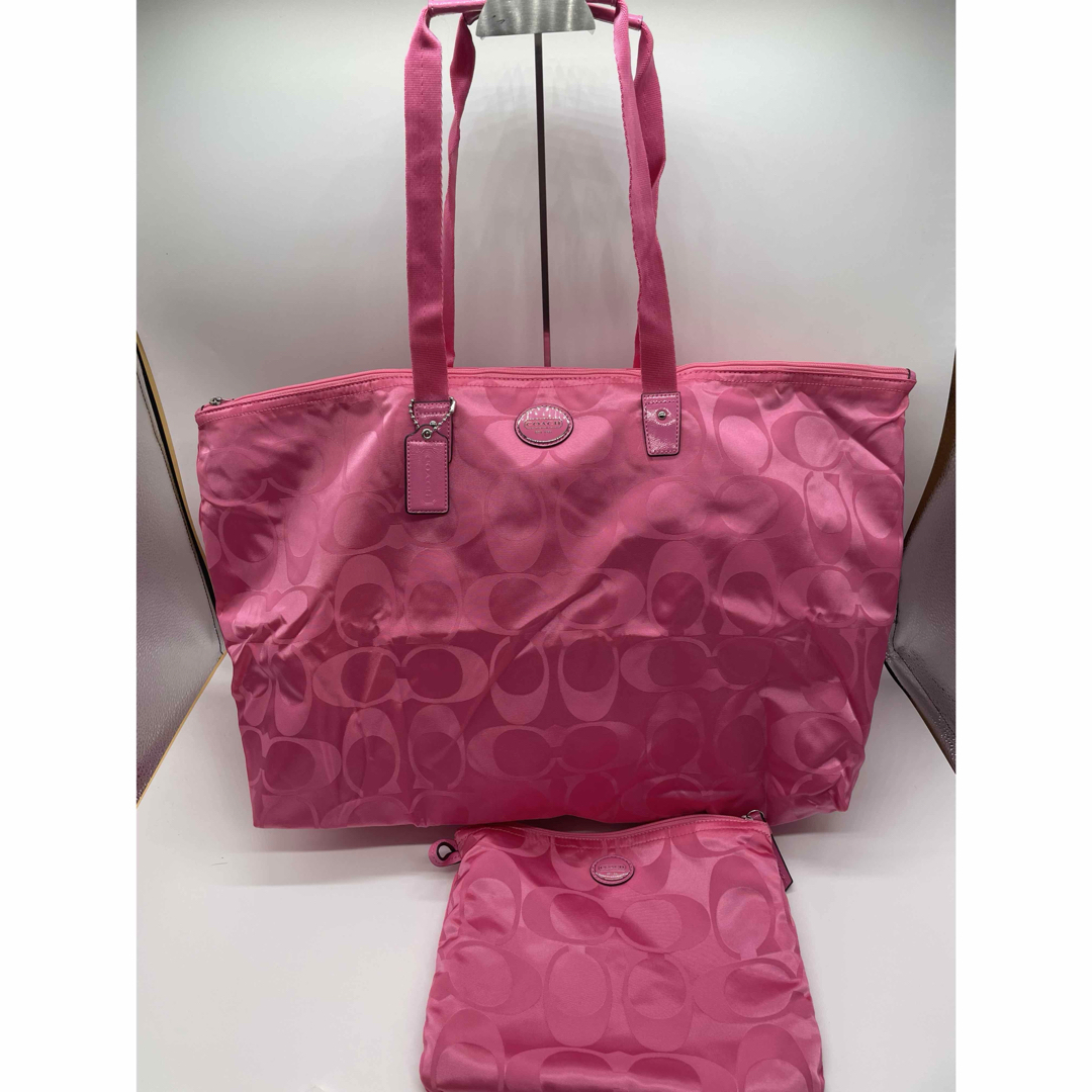 COACH - 【美品】coach コーチ シグネチャー 大容量トートバッグ 収納ポーチ付き
