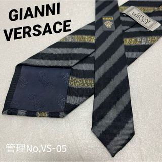Gianni Versace - 正規新古 Gackt着 ヴェルサーチ メデューサ Gianni Versace - 正規新古 Gackt着 ヴェルサーチ メデューサ