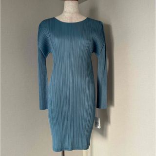 PLEATS PLEASE ISSEY MIYAKE(チュニック)のフリマアイテム一覧 PLEATS PLEASE ISSEY MIYAKE(チュニック)のフリマアイテム一覧